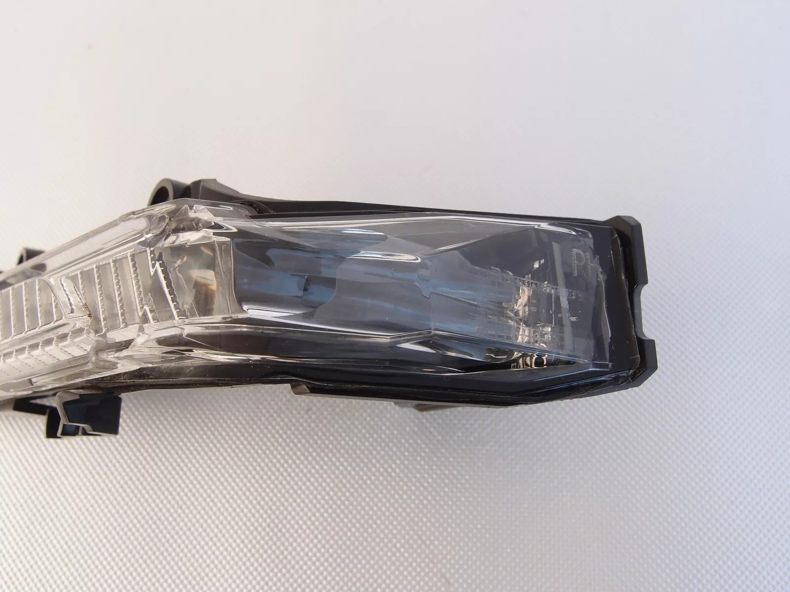 resimler/genel/AUDİ  Audi a6 e-tron ayna sinyali sol sıfır 2025 85e949127 (FRDADM) 